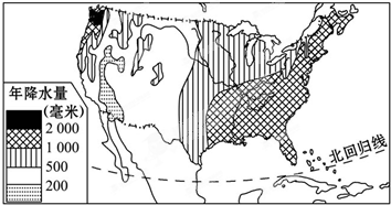 美国濒临两大洋,对气候有很大的影响,读美国本土年降水量分布图,其年