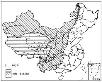 【题文】读我国地势阶梯分布图,回答下列问题.(15分)