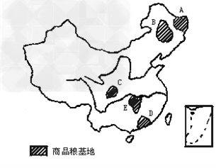 读"我国主要商品粮基地分布图",完成下列各题.